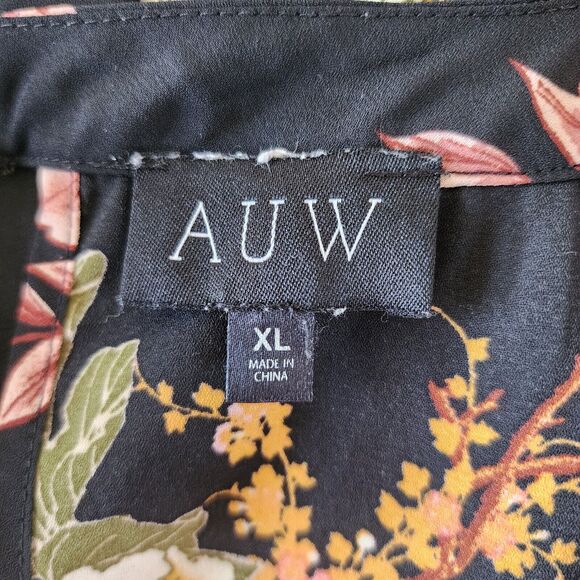 AUW Black Floral Shoulder Out Lightweight Blouse Size XL - Picture 7 of 8